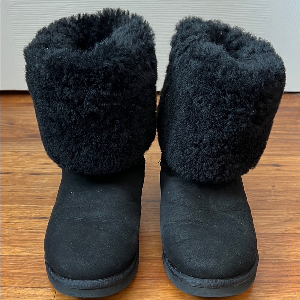 Ugg Black Classic Tall Boots Women’s 8